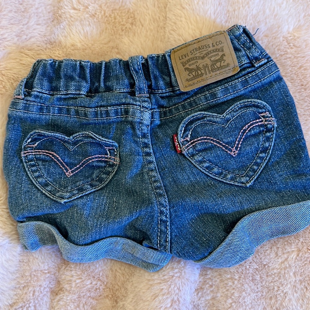 Levi’s shorts Sz 12mo